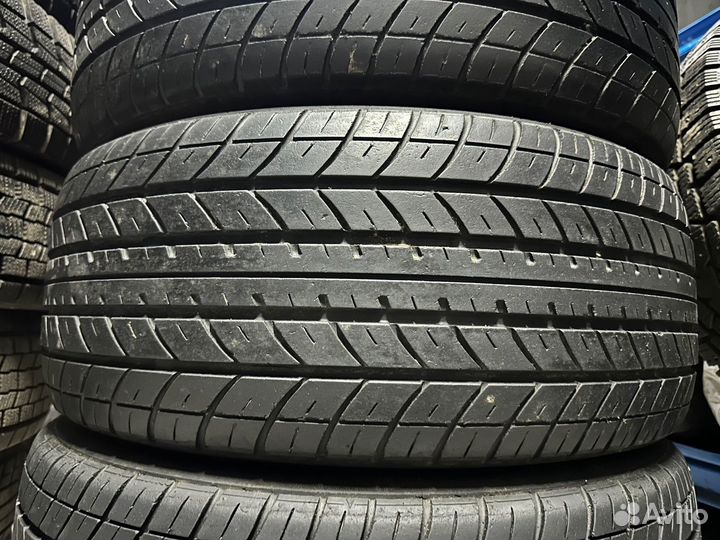 Yokohama S306 215/45 R17