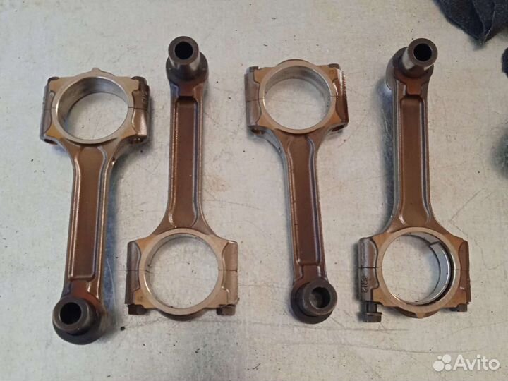 Шатун Nissan Qashqai mr20