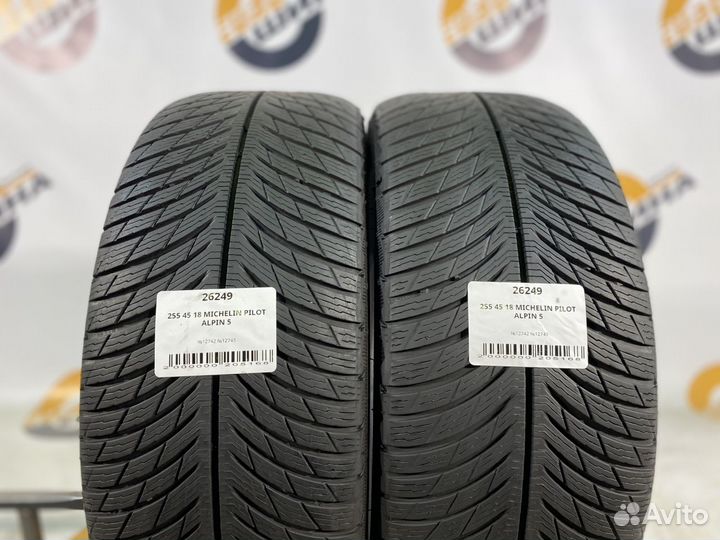 Michelin Pilot Alpin 5 255/45 R18 106T