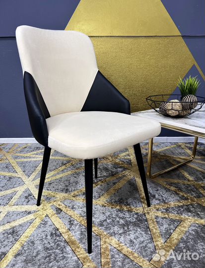 Стул мягкий современный
