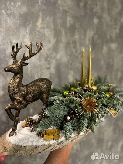 Олень новогодняя композиция