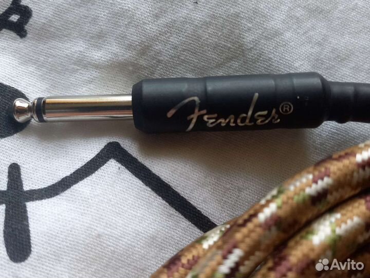 Кабель fender для бас гитары