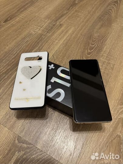 Samsung Galaxy S10+, 8/128 ГБ