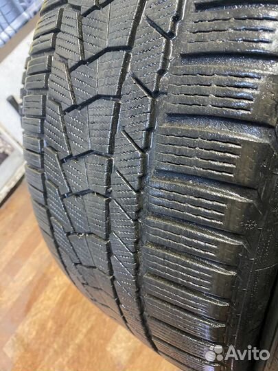 Continental ContiWinterContact TS 860S 275/40 R21 и 305/35 R21 107V