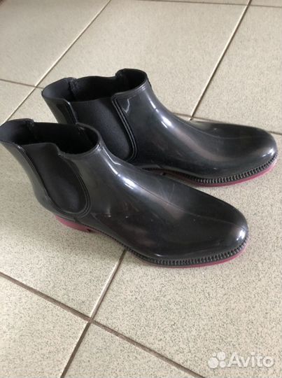 Резиновые полусапожки 37