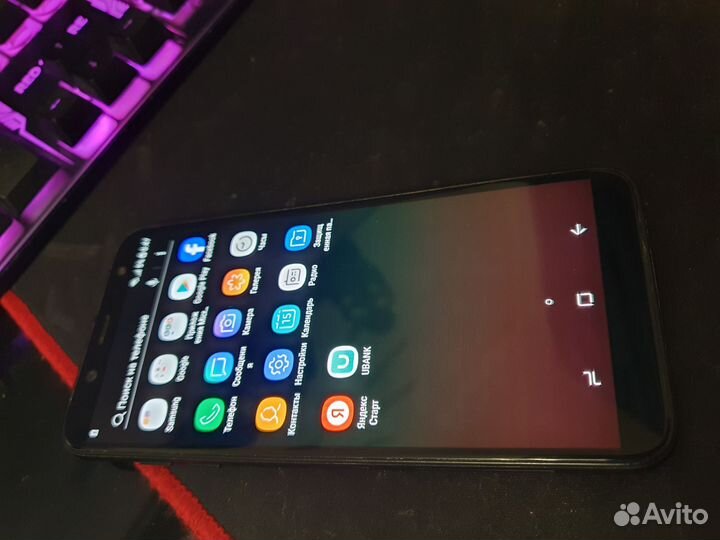 Samsung Galaxy A6, 3/32 ГБ