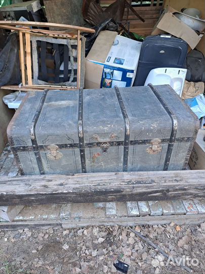 Сундуки старинные