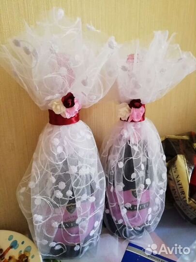 Свечи, фужеры, бутылки, подарочные коробки