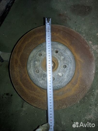 Кулак поворотный передний Bmw 7-Series F02