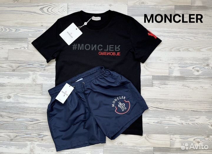 Костюм летний Moncler