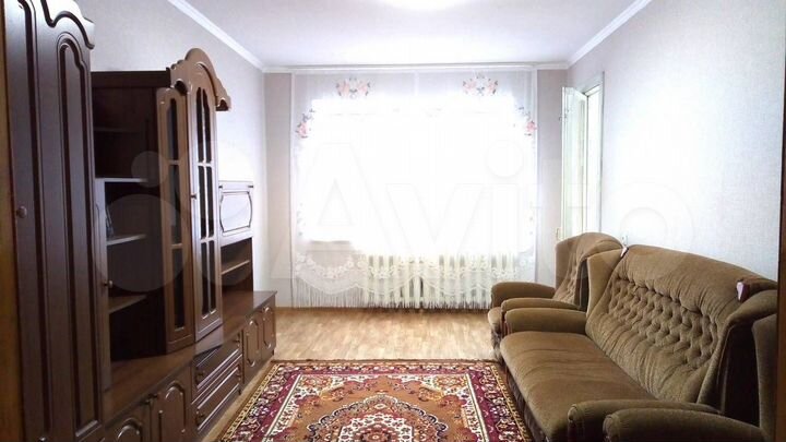 3-к. квартира, 64 м², 1/9 эт.