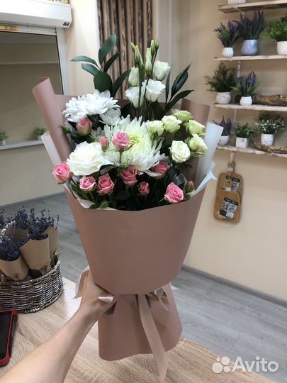 Букеты/цветы/розы/доставка цветов