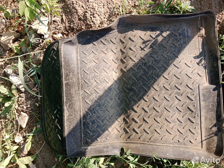 Автомобильные коврики резиновые Хёндай Соната EF