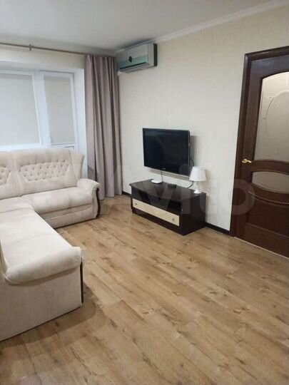 2-к. квартира, 44 м², 3/3 эт.