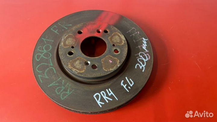 Тормозной диск передний левый Honda Elysion RR4