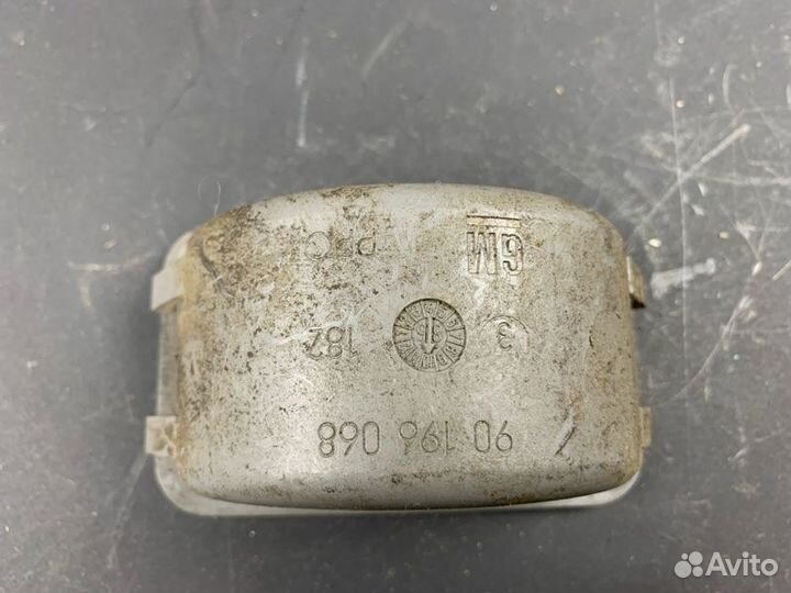 Пепельница Opel Kadett