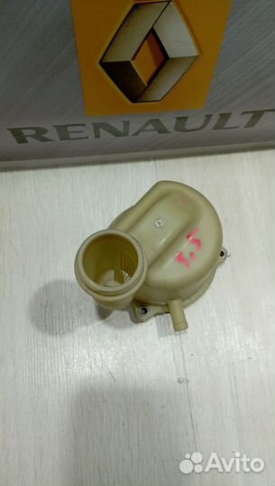 Бачок эгур гур насоса электрогидроусилителя руля R