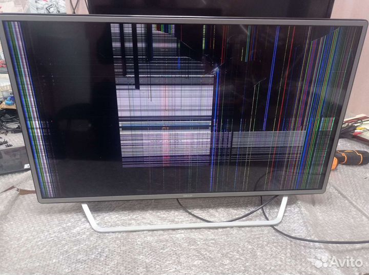 Телевизор Dexp H32B7000E CV512H-B42