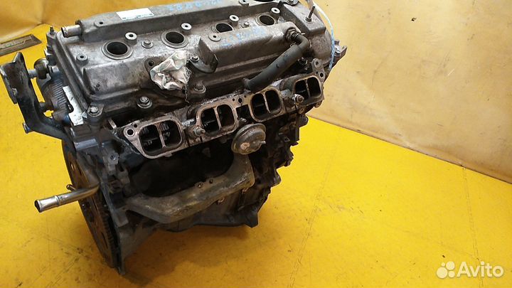 Двигатель Avensis II 1242483