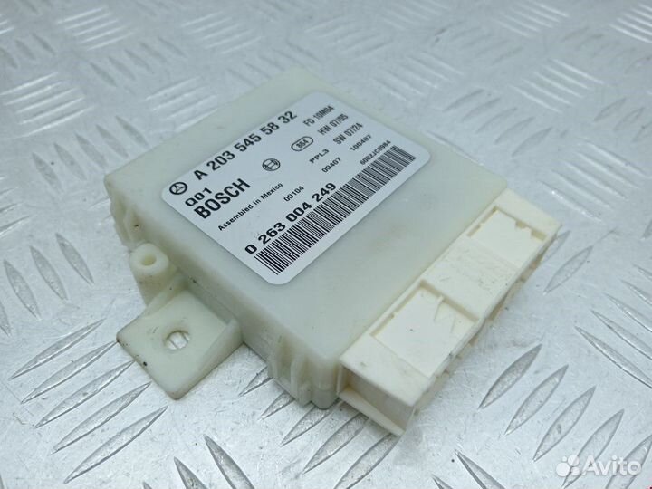 Блок управления парктрониками Mercedes-Benz CL203