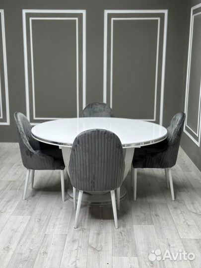 Стол со стульями \оплата при получении