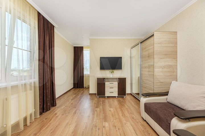 2-к. квартира, 55 м², 5/6 эт.