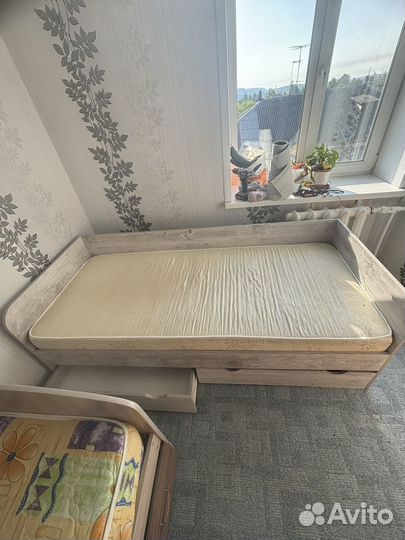 Кровати б/у