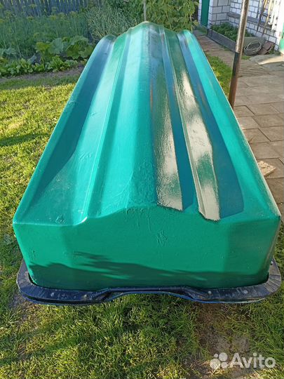 Лодка стеклопластиковая