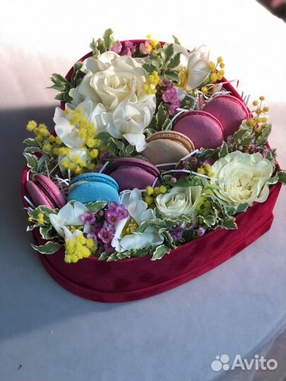 Цветы и букеты с доставкой