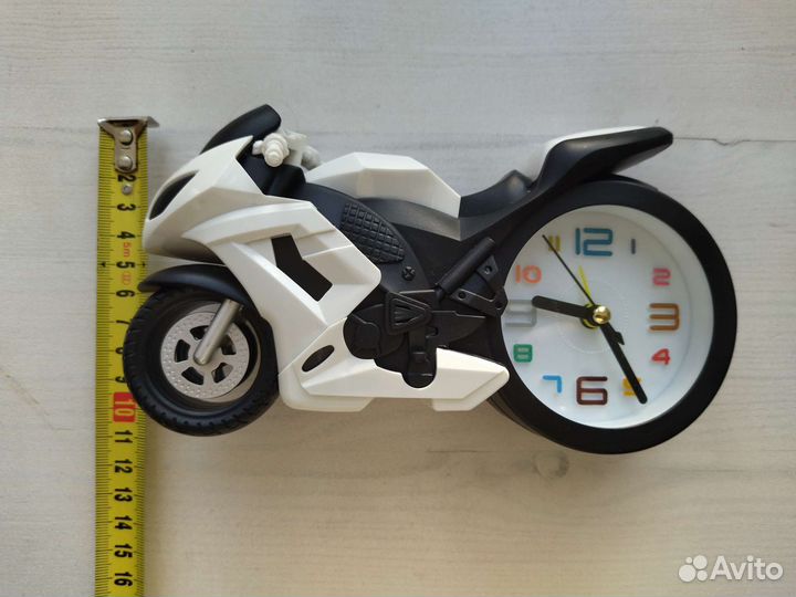 Часы - будильник