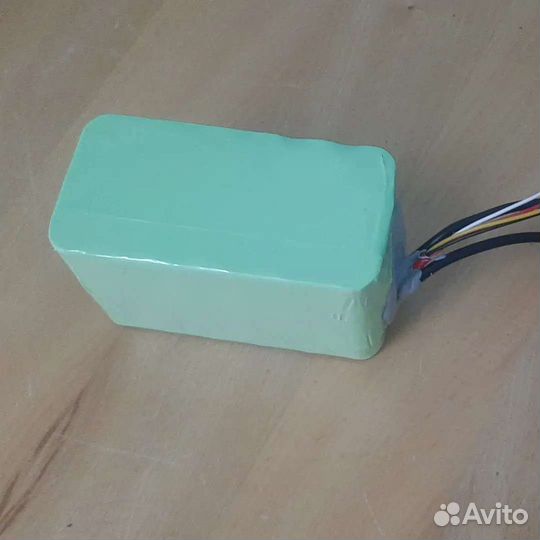 Аккумулятор для прикормочного кораблика