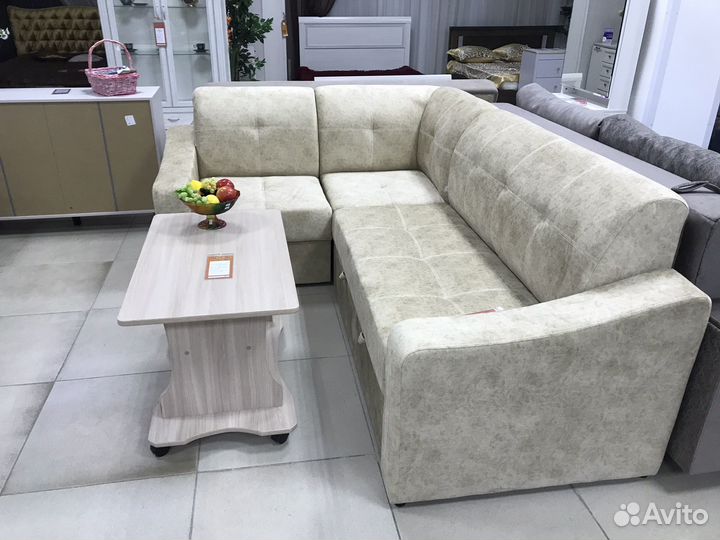 Угловой диван