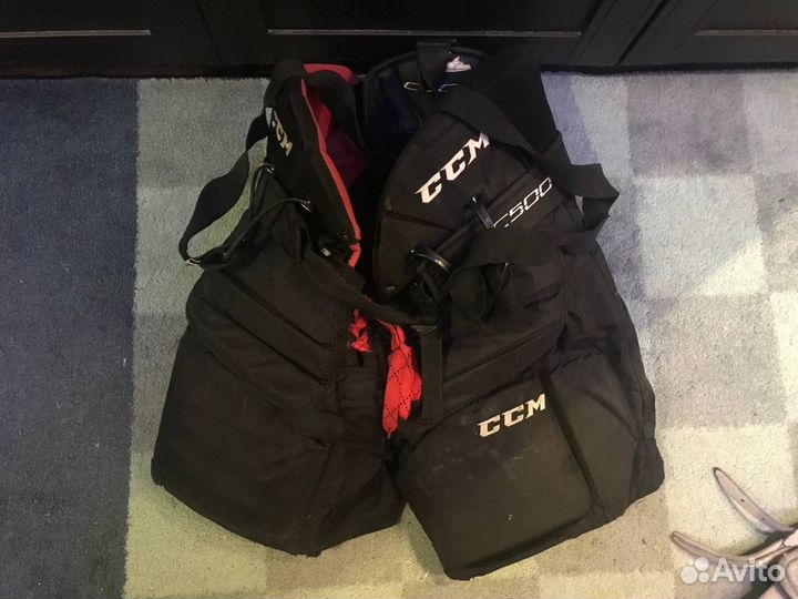 Хоккейная вратарская форма бу руки Koho