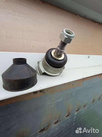 Шаровая опора mitsubishi carisma