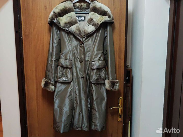Пальто женское