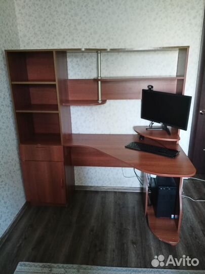Компьютерный стол бу