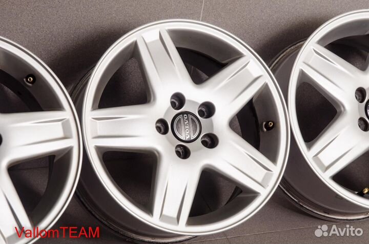 Лот UP30016383 Оригинальные 16-е диски volvo