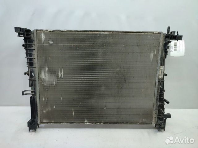 Радиатор охлаждения Renault Logan 2 2014
