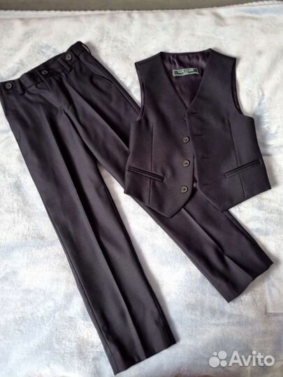 Костюм на мальчика 122 см Van Cliff