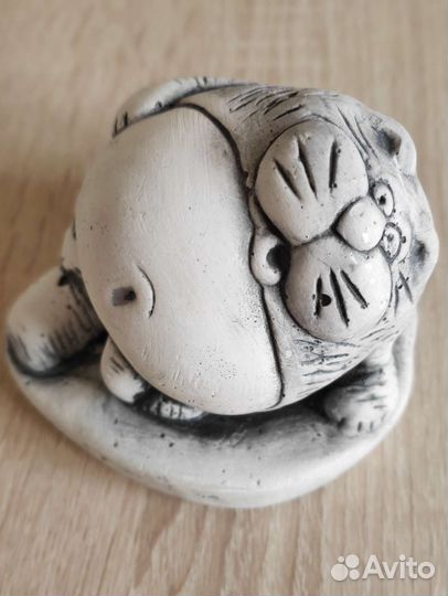 Статуэтка сувенир кот керамика