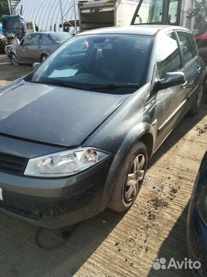 Разбор на запчасти Renault Megane 2