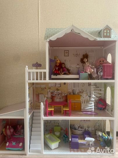 Домик кукольный