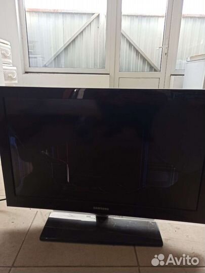 Телевизор ЖК на запчасти