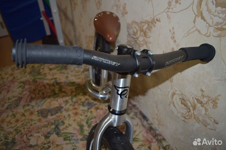 Детский велосипед Беговел Early rider 14 trail