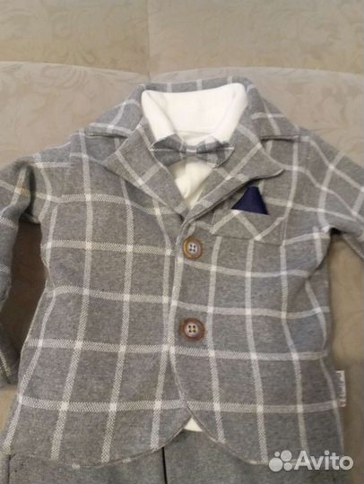 Костюм для мальчика нарядный р-р 80