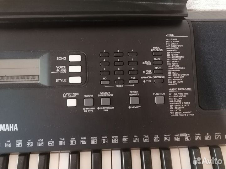 Синтезатор yamaha