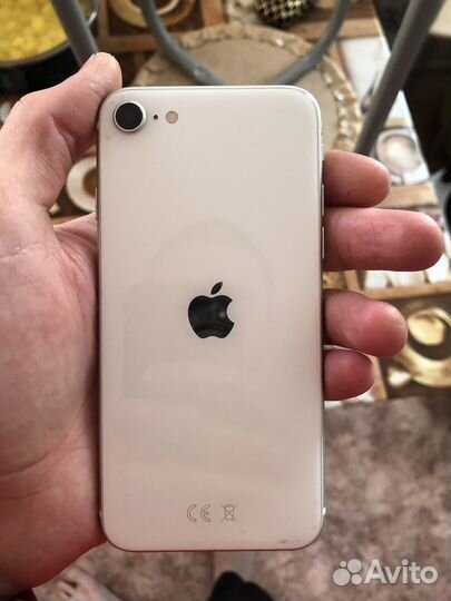 Продам Se 2020