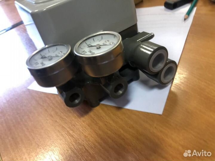 Пневмопозиционер SMC Ip8101