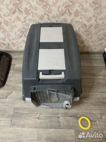 Переноска для собак и кошек