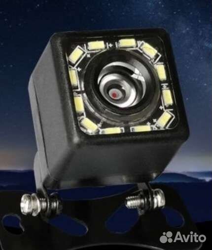 Камера заднего вида универсальная